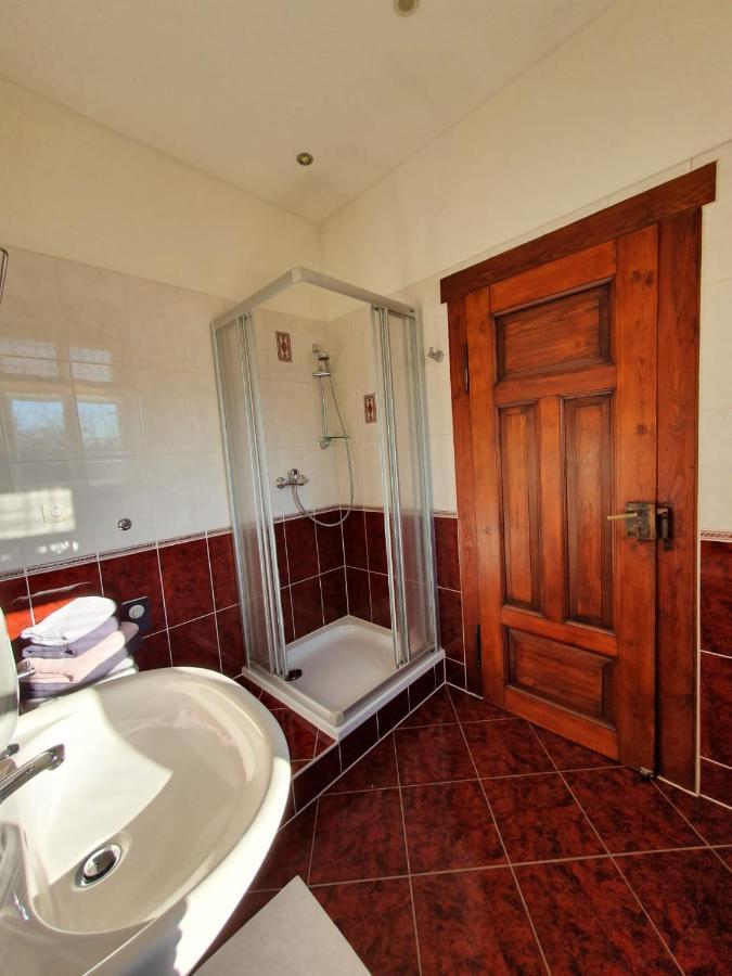 Pension Refugium Ueberm Schwansee ไวมาร์ ภายนอก รูปภาพ